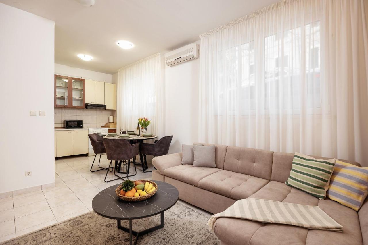 Nivi Apartment Сплит Екстериор снимка
