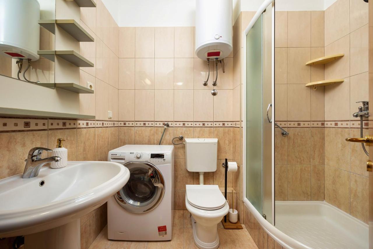 Nivi Apartment Сплит Екстериор снимка